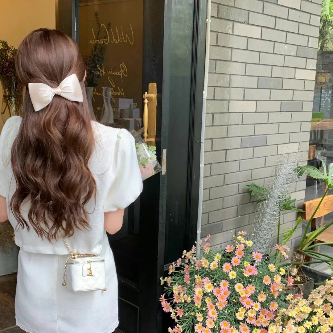 爱在谎言里开花